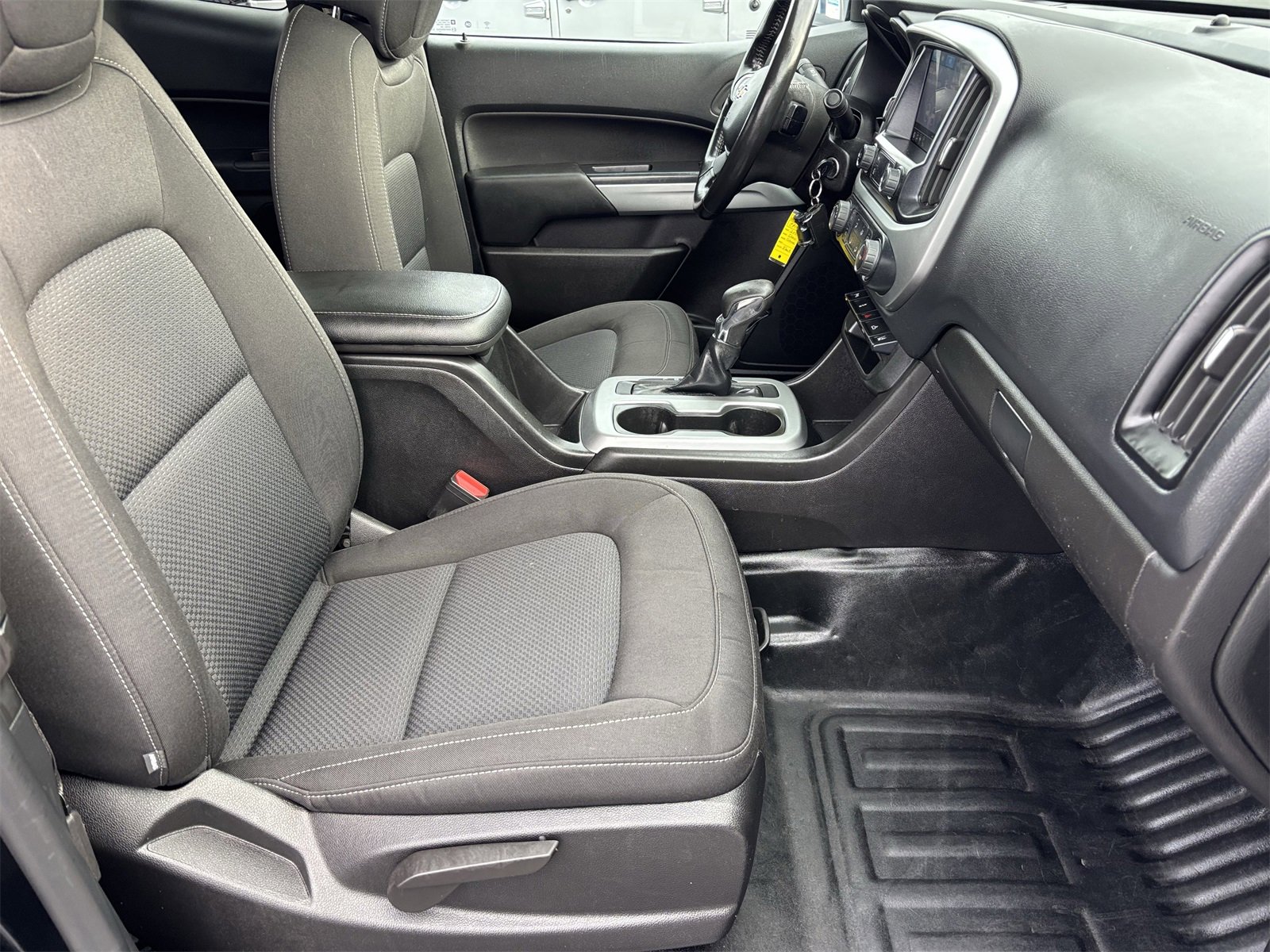 Used 2022 Chevrolet Colorado LT w/ Fleet Safety Package image 21