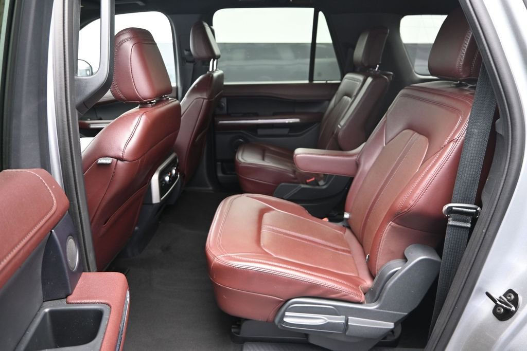 Used 2023 Ford Expedition Max Limited AWD/4WD image 12