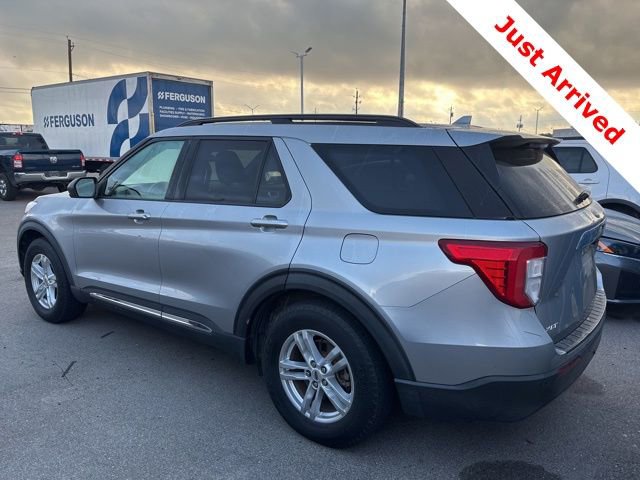 Used 2020 Ford Explorer XLT w/ Equipment Group 202A image 9