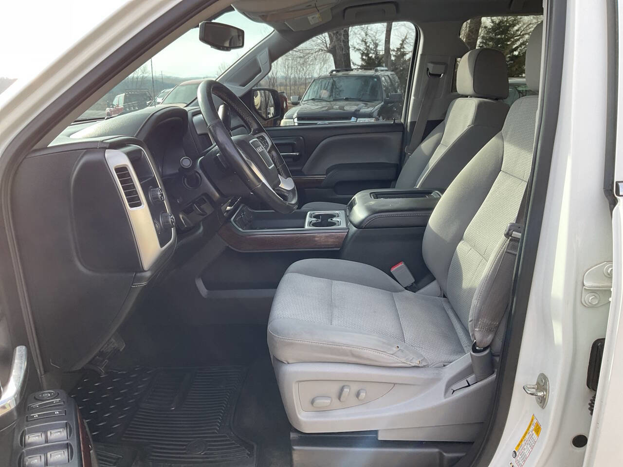 Used 2016 GMC Sierra 1500 SLE w/ SLE Value Package image 13
