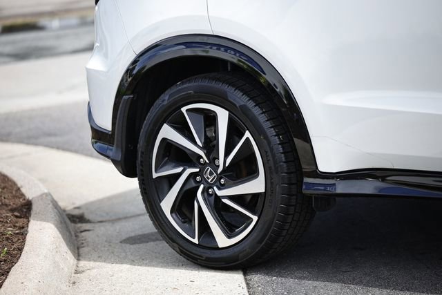 Certified 2020 Honda HR-V Sport image 12