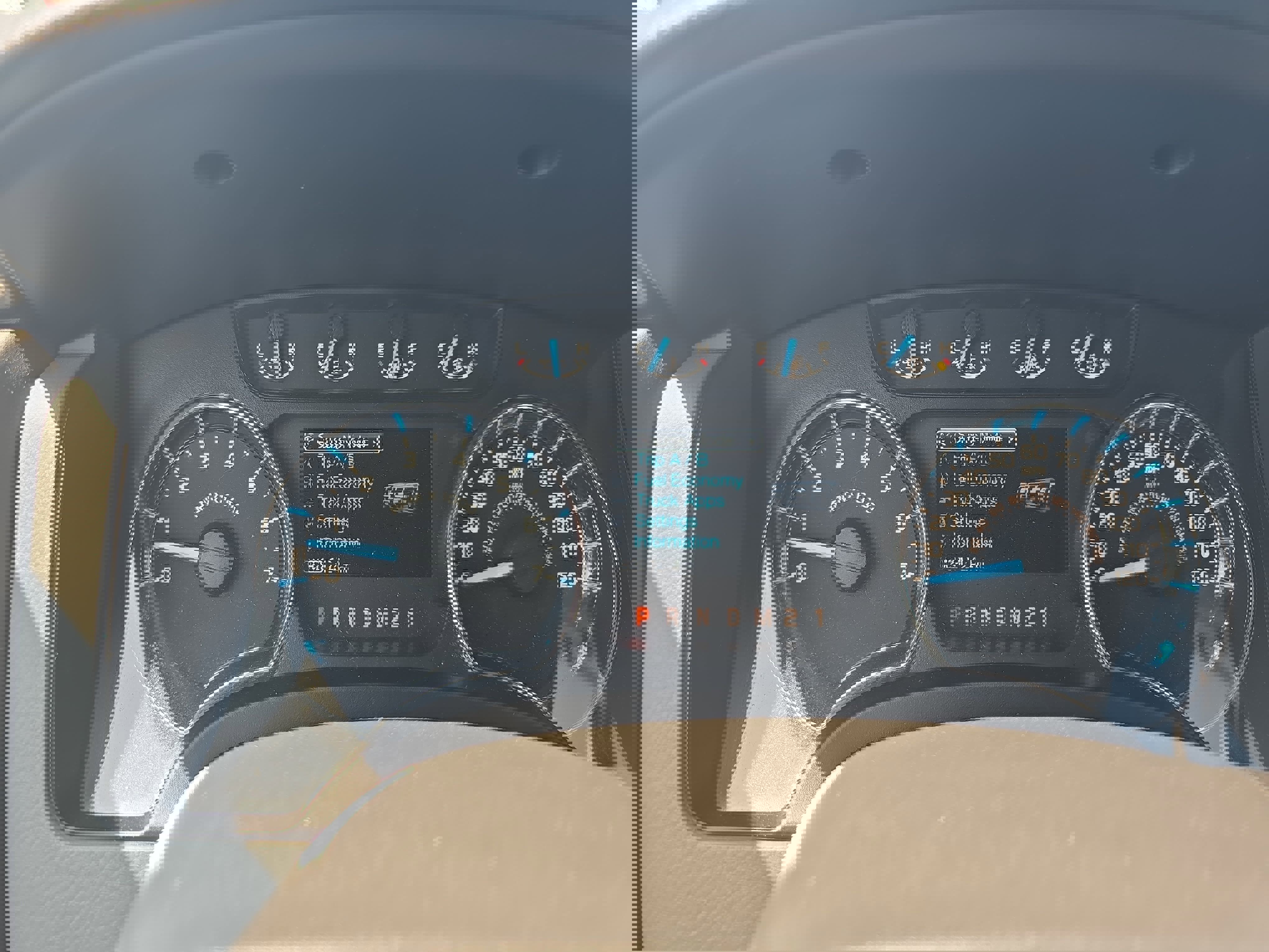 Used 2012 Ford F150 XLT w/ XLT Chrome Pkg image 19