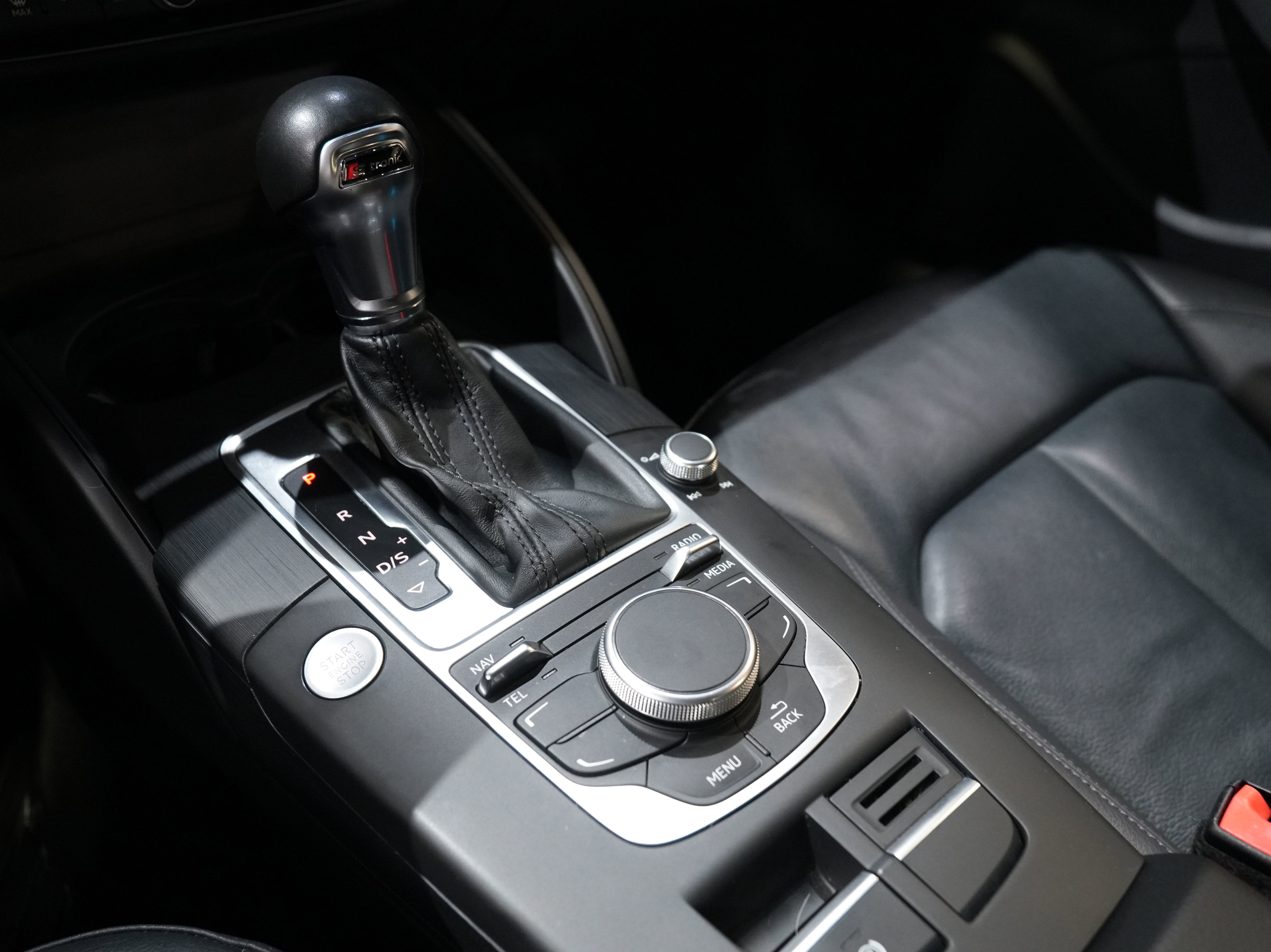 Used 2016 Audi A3 2.0T Premium image 37