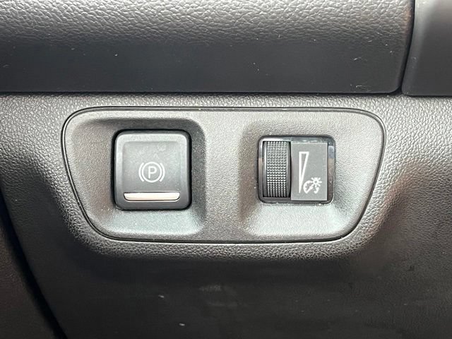 Used 2017 GMC Acadia SLT FWD image 35