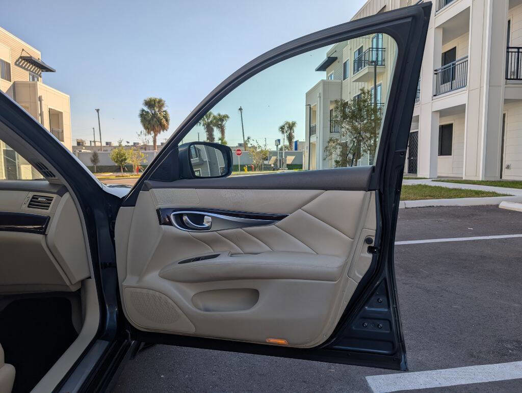 Used 2012 INFINITI M37 w/ Premium Pkg image 23