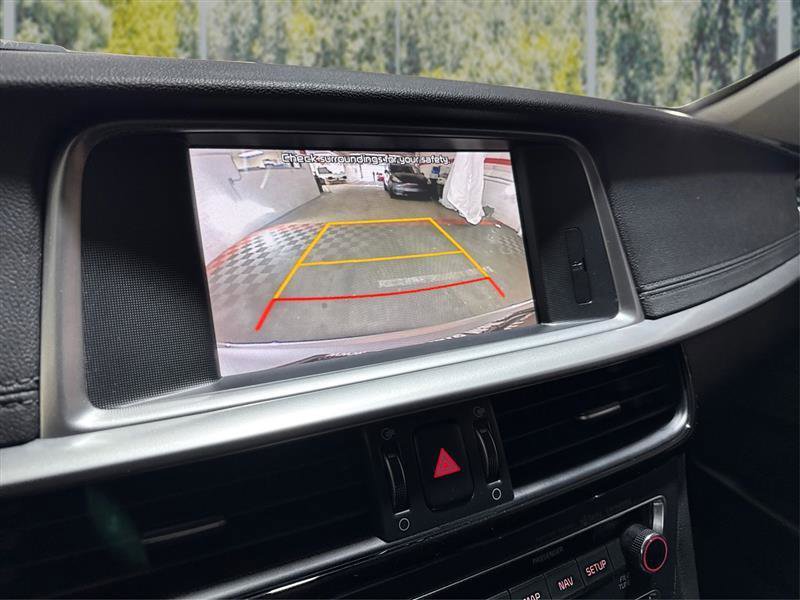 Used 2020 Kia Optima SX image 25