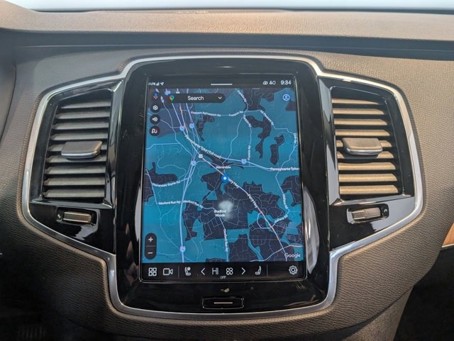 Used 2024 Volvo XC90 B6 Plus w/ Protection Package Premier image 19