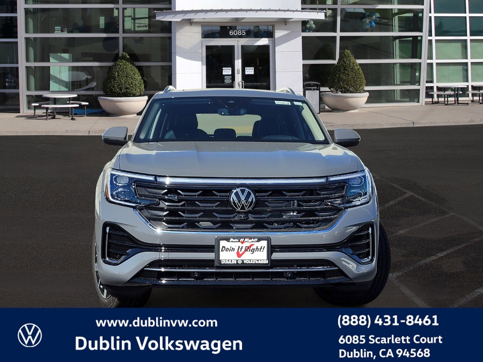 New 2026 Volkswagen Atlas SEL Premium R-Line image 2