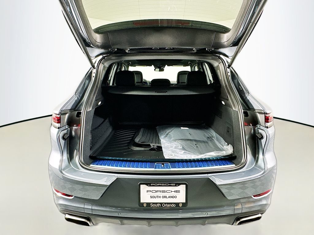 New 2026 Porsche Cayenne AWD/4WD image 27