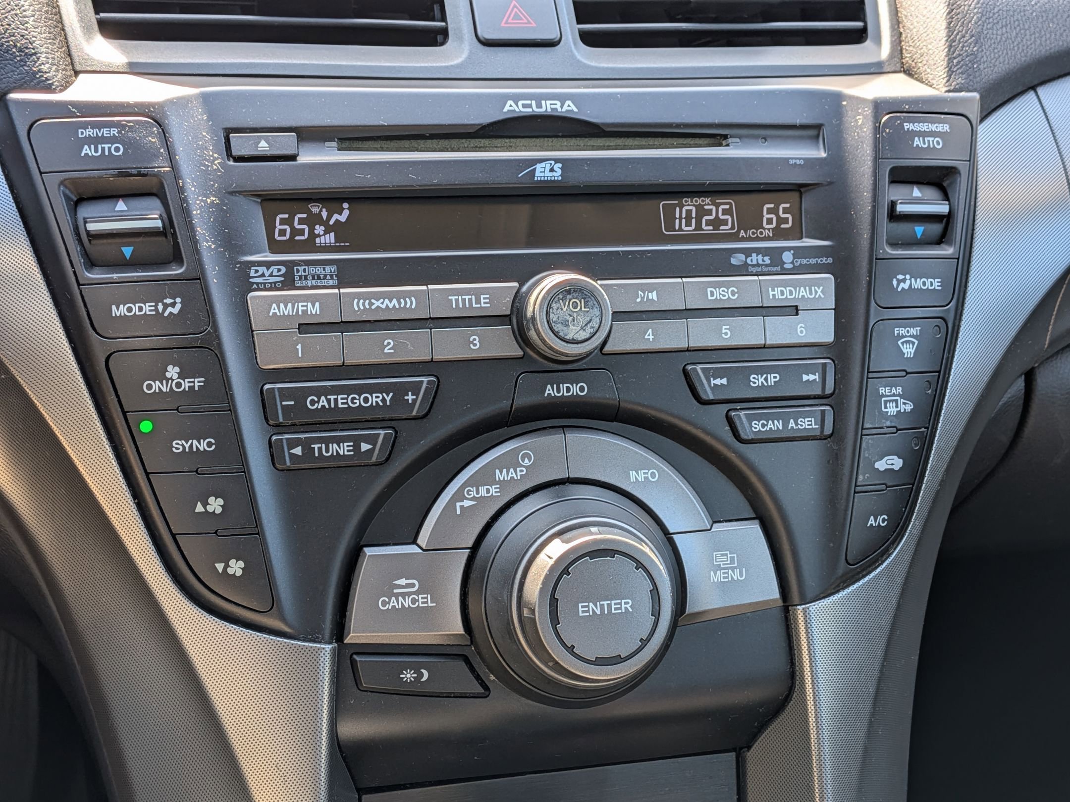 Used 2011 Acura TL w/ Technology Package FWD image 26