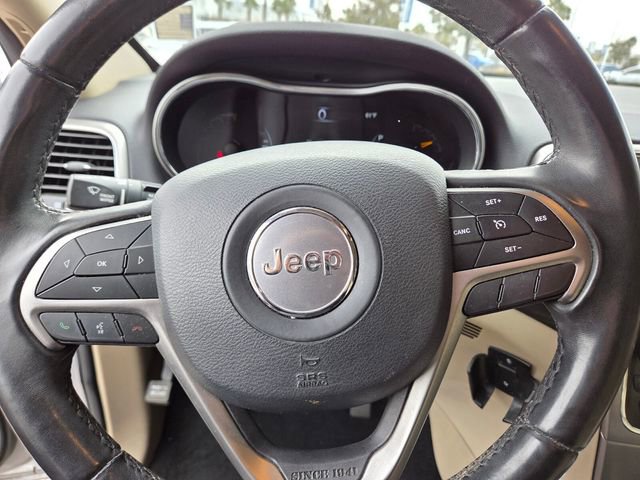 Used 2019 Jeep Grand Cherokee Laredo image 18