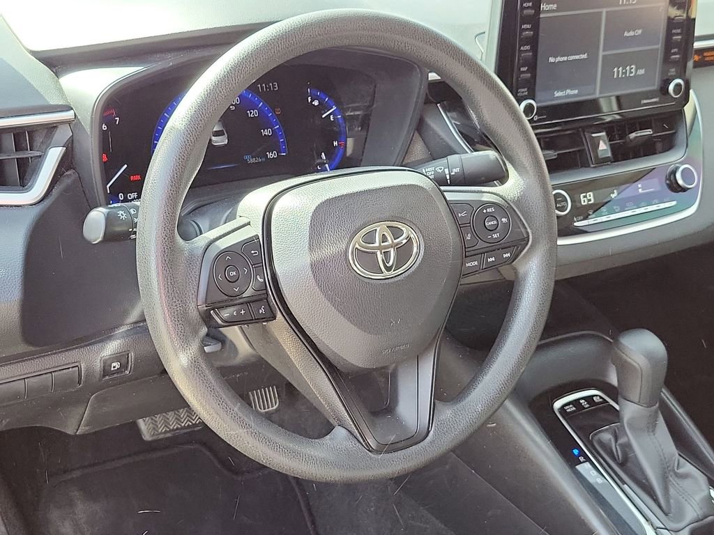 Used 2022 Toyota Corolla LE image 11
