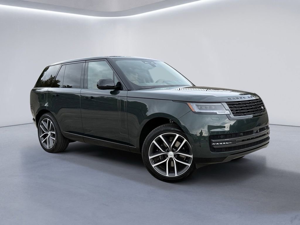 New 2025 Land Rover Range Rover SE