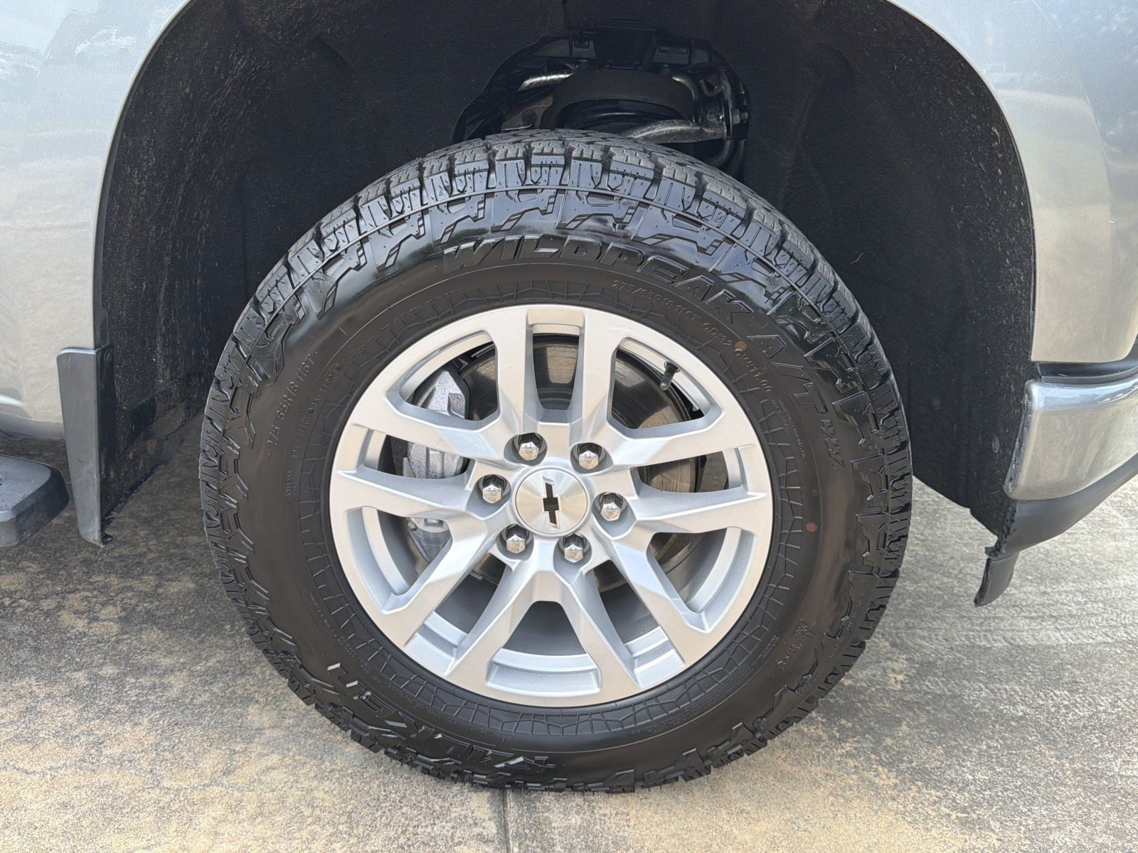 Used 2022 Chevrolet Silverado 1500 RST AWD/4WD image 12