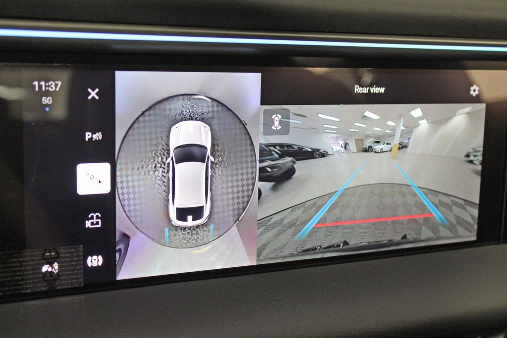 Used 2025 Porsche Macan Electric image 29