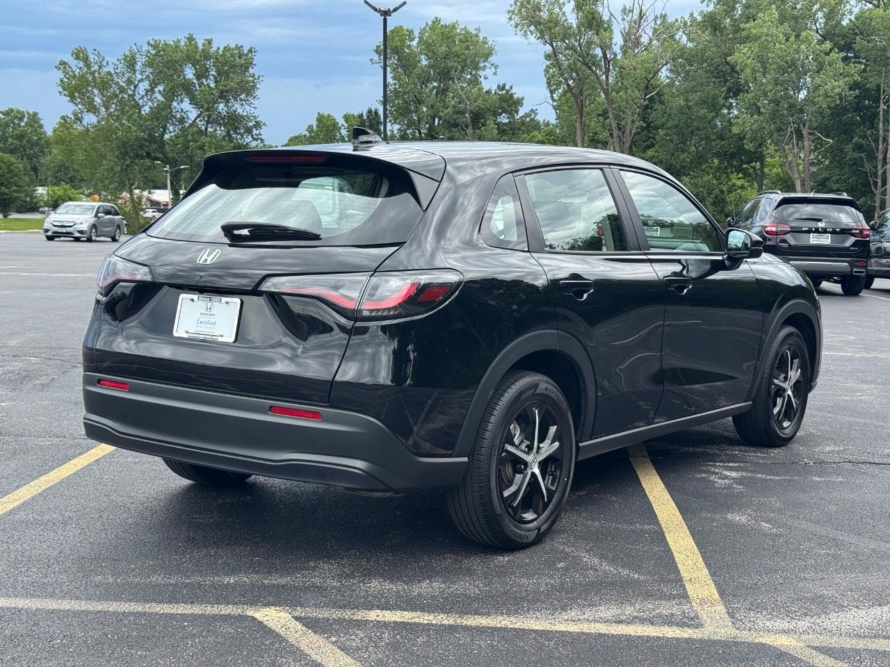 Used 2025 Honda HR-V LX image 4