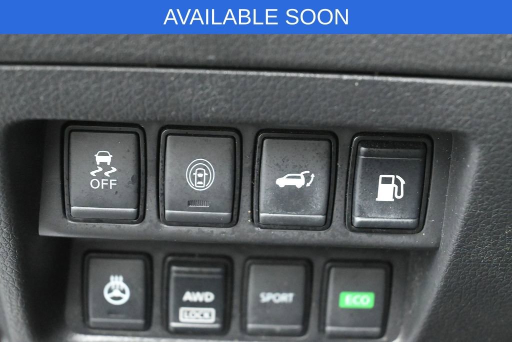 Used 2019 Nissan Rogue SV w/ Premium Package AWD/4WD image 9
