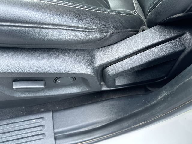 Used 2019 Ford Ranger Lariat w/ Equipment Group 501A Mid image 12