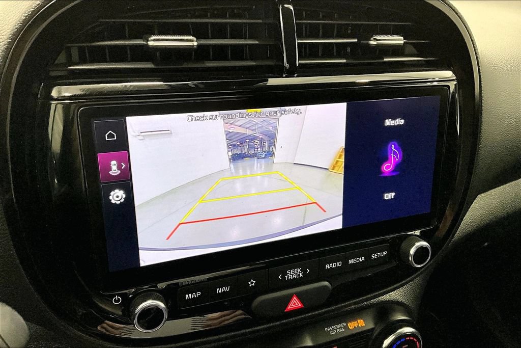 Used 2023 Kia Soul S FWD image 27