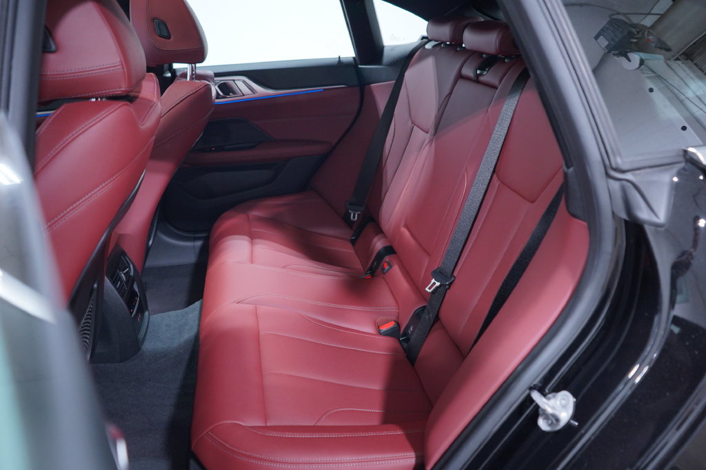 Used 2024 BMW i4 eDrive35 w/ Convenience Package RWD image 10