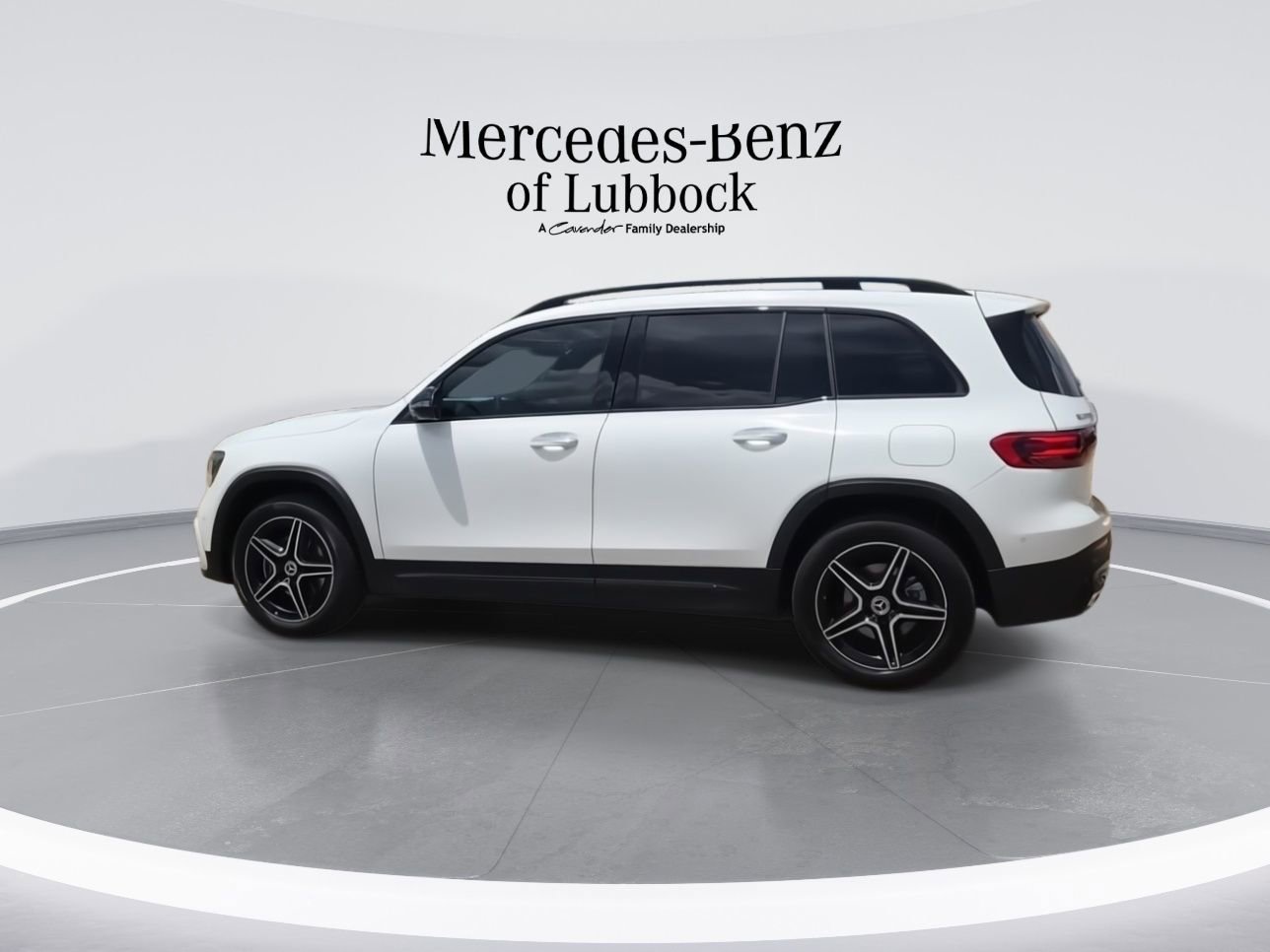 New 2025 Mercedes-Benz GLB 250 image 6