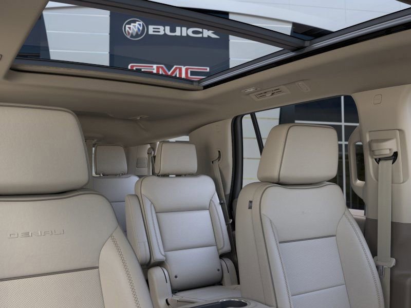 New 2026 GMC Yukon Denali w/ Sun & Power Step Package AWD/4WD image 24