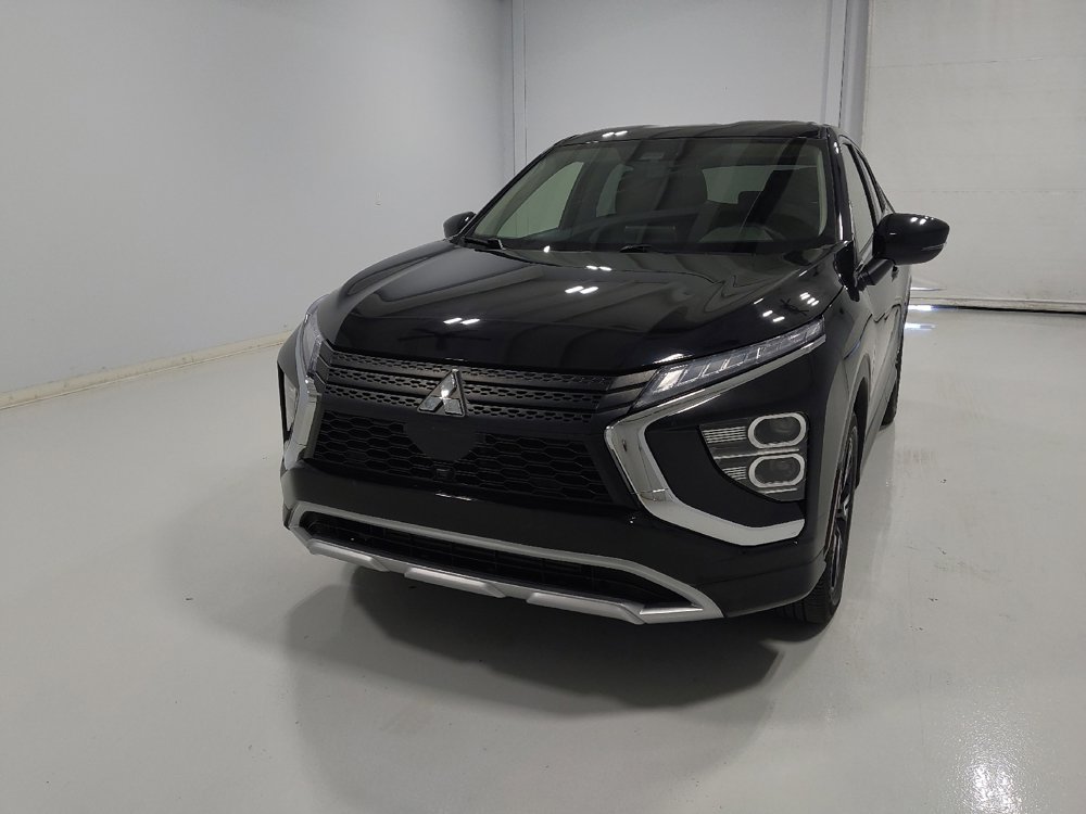 Used 2023 Mitsubishi Eclipse Cross SE image 15