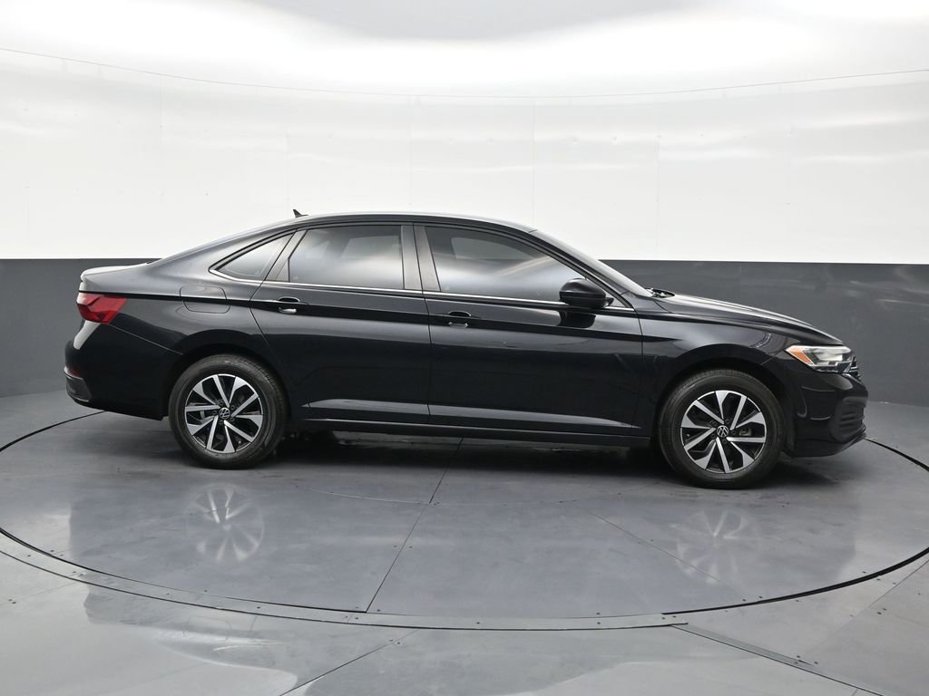 Used 2023 Volkswagen Jetta S FWD image 6