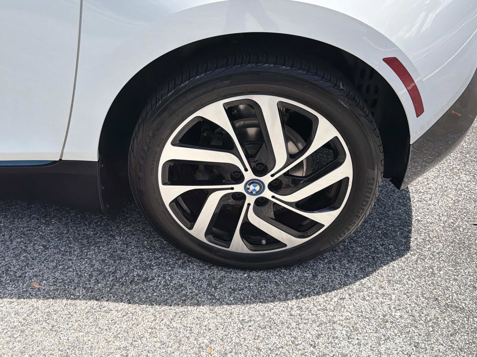Used 2018 BMW i3 w/ Range Extender RWD image 11