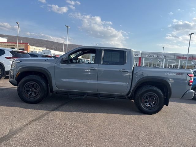 Certified 2025 Nissan Frontier PRO-4X image 8