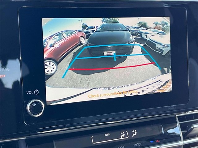 Used 2025 Toyota Sienna LE image 36