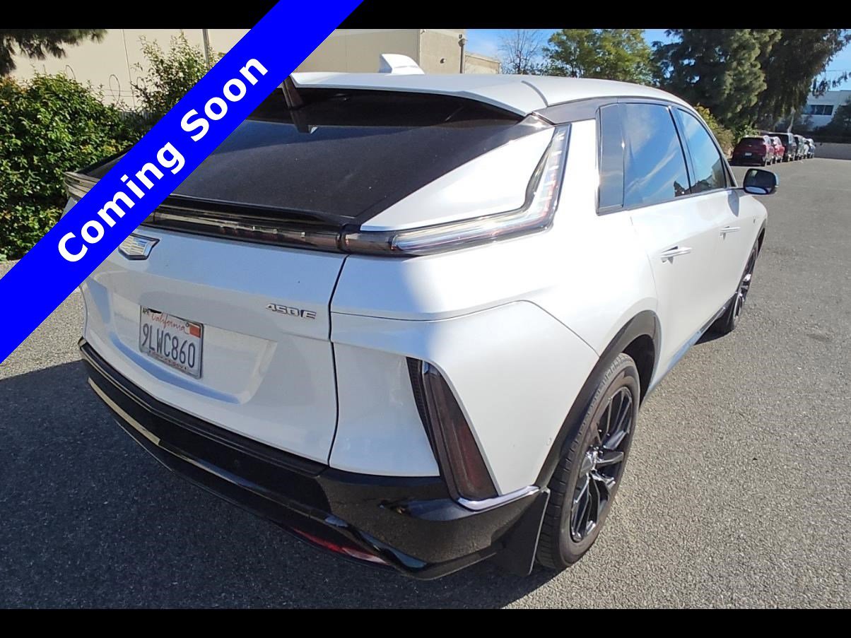 Used 2024 Cadillac Lyriq Sport image 4