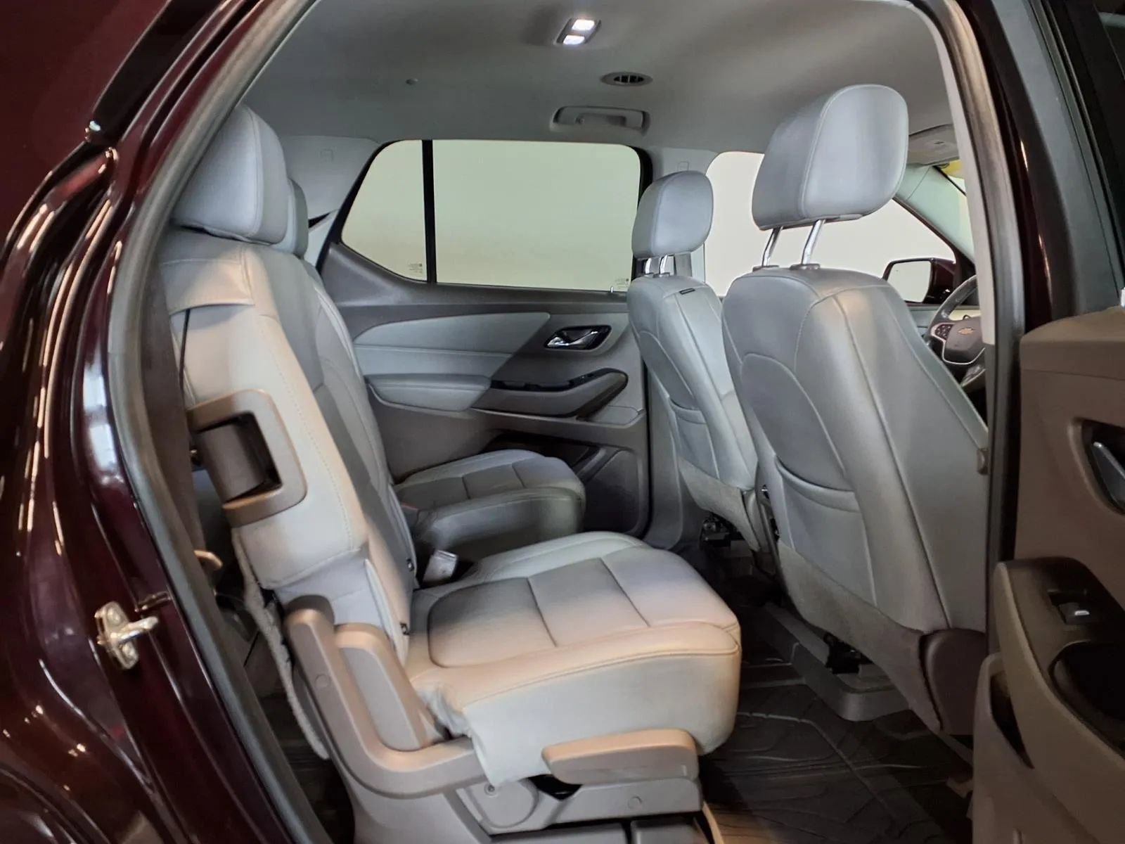 Used 2019 Chevrolet Traverse Premier w/ LPO, Floor Liner Package AWD/4WD image 12