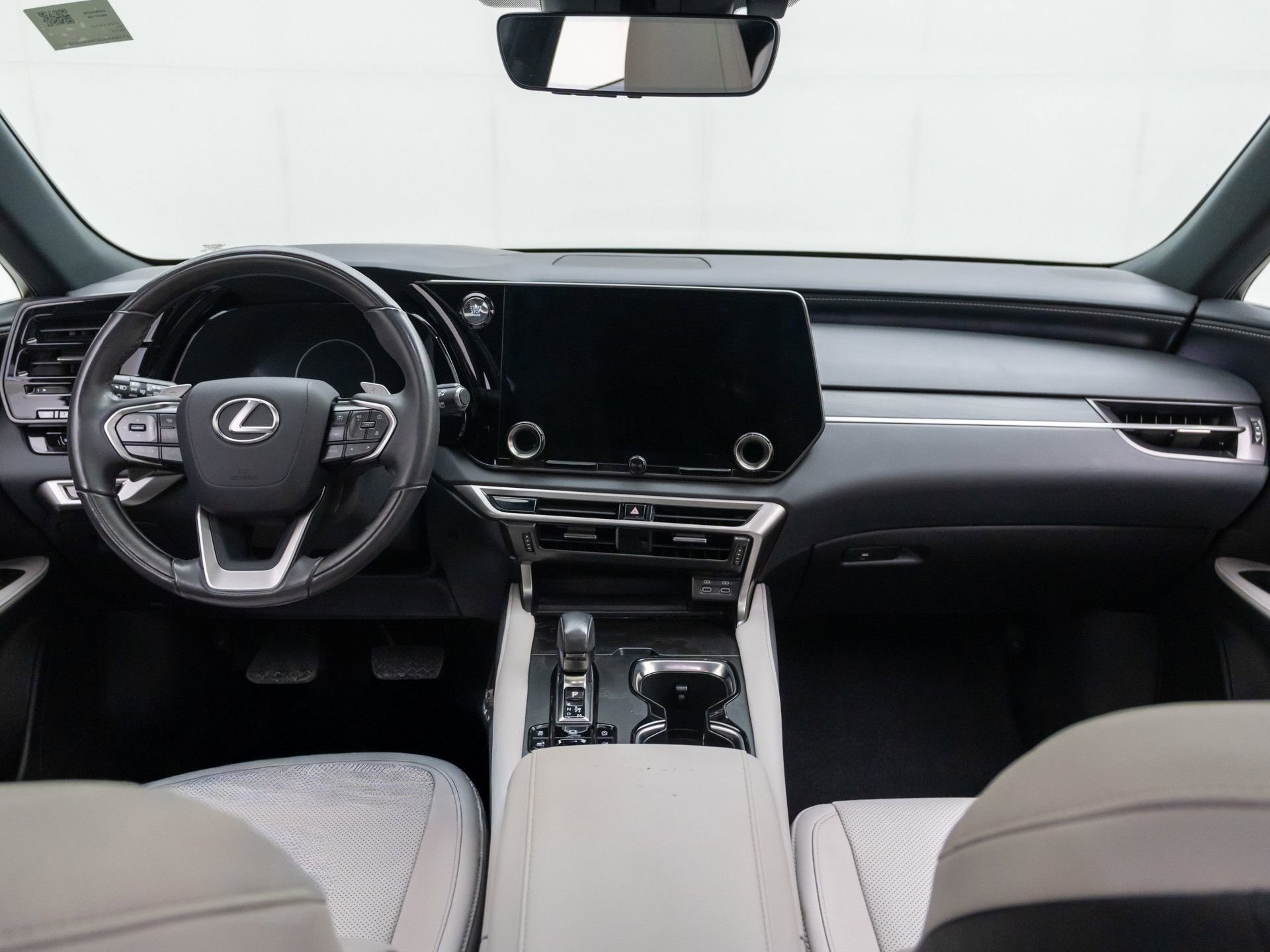Used 2024 Lexus RX 350 Premium w/ Accessory Package (Z1) AWD/4WD image 11