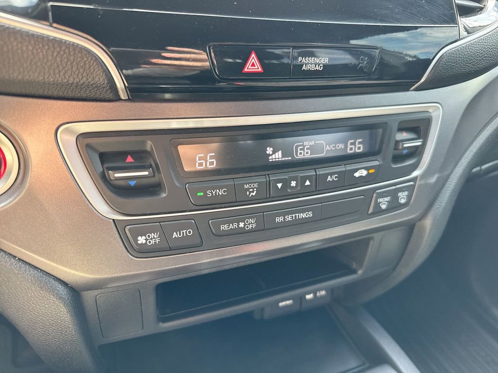 Used 2021 Honda Passport Sport image 16