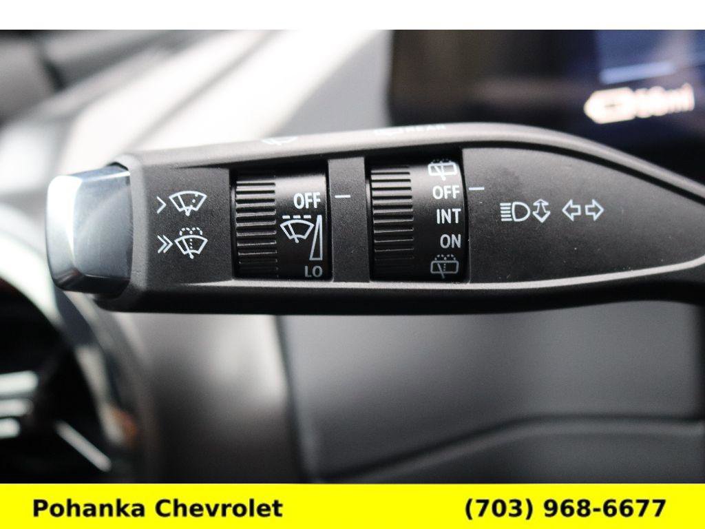 New 2026 Chevrolet Equinox EV RS FWD image 12