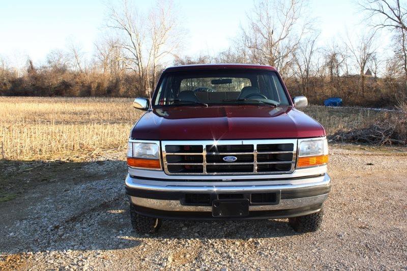 Used 1996 Ford Bronco XLT image 6