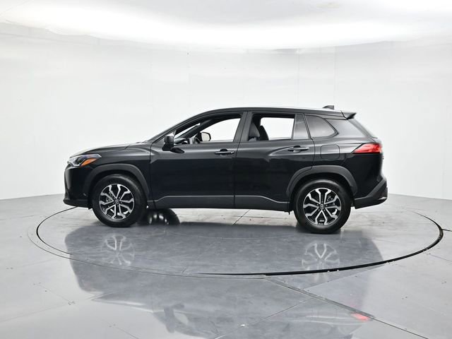 Used 2023 Toyota Corolla Cross S image 8