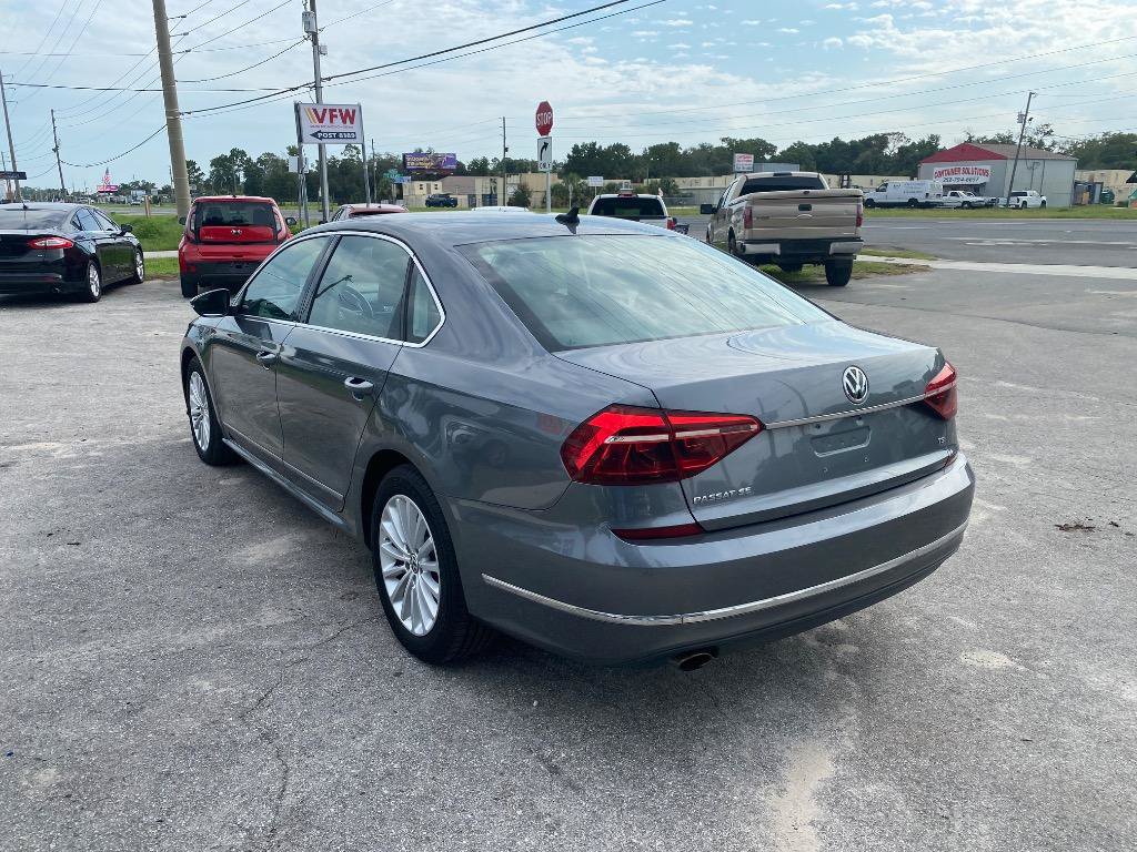 Used 2017 Volkswagen Passat 1.8T SE FWD image 10