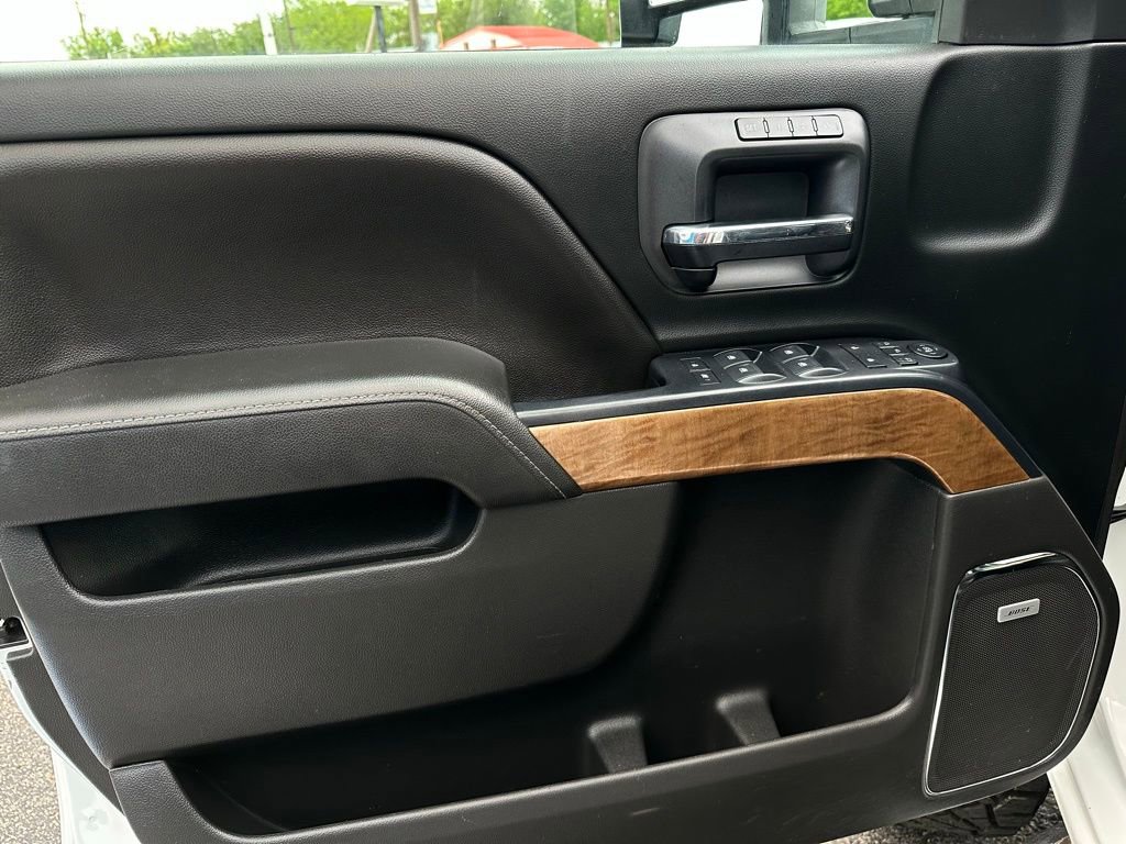 Used 2018 Chevrolet Silverado 1500 LTZ w/ LTZ Plus Package image 11