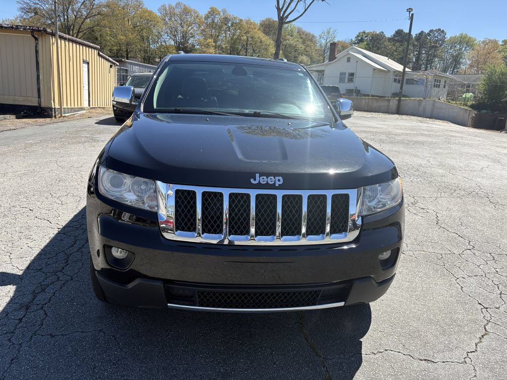 Used 2013 Jeep Grand Cherokee Overland w/ Trailer Tow Group IV RWD image 9