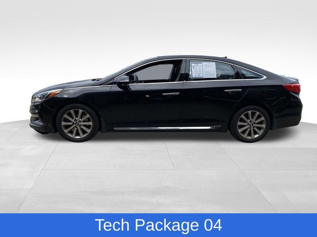 Used 2016 Hyundai Sonata Limited w/ Option Group 05 image 2