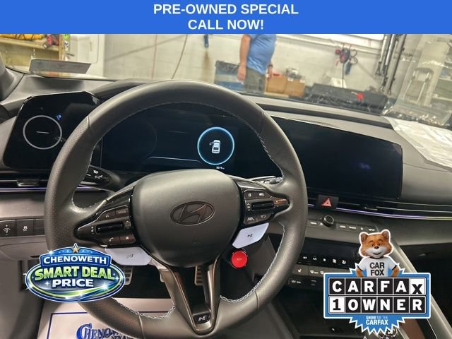 Used 2025 Hyundai Elantra N image 17