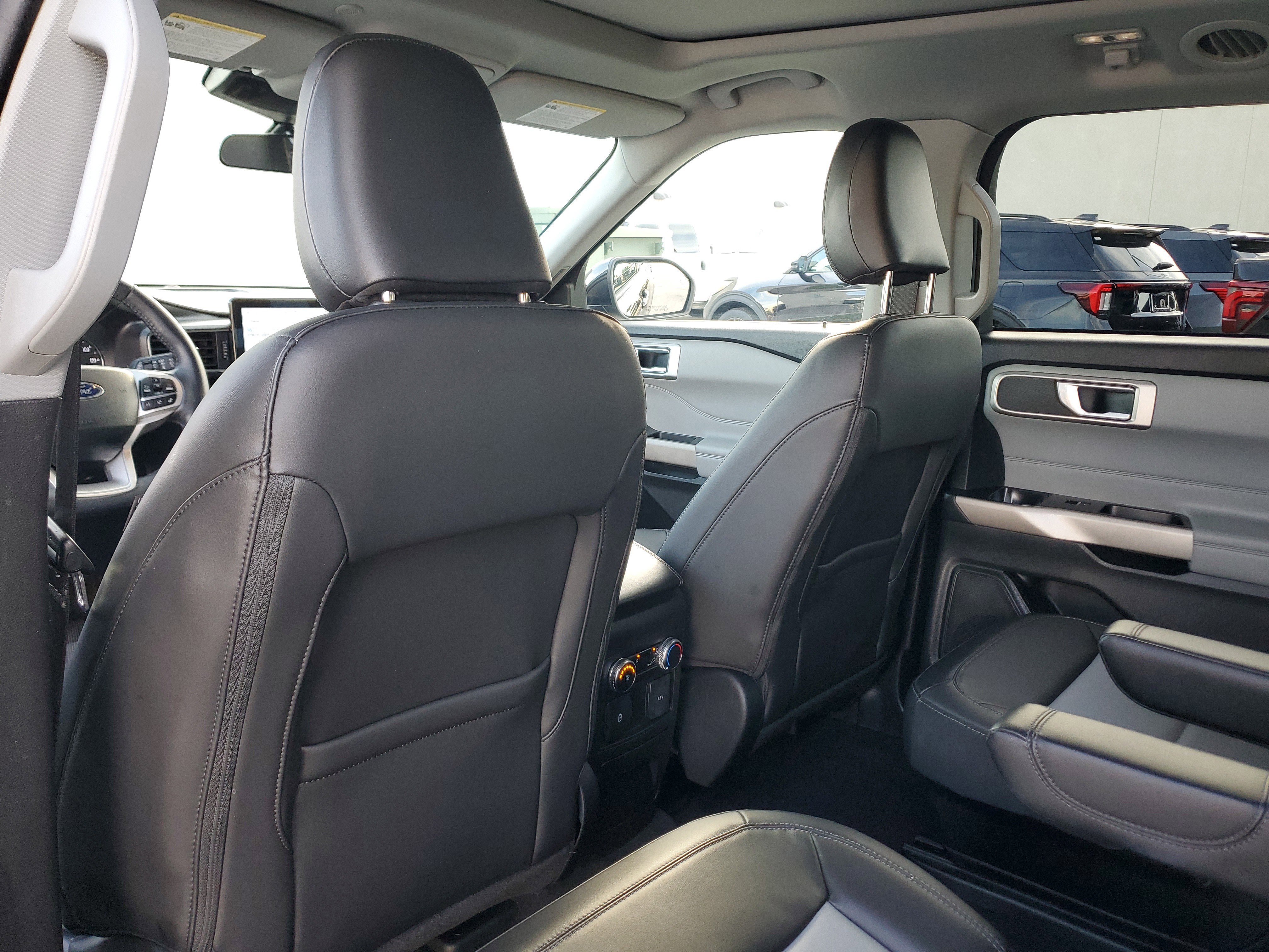 Used 2023 Ford Explorer XLT w/ Equipment Group 202A image 16