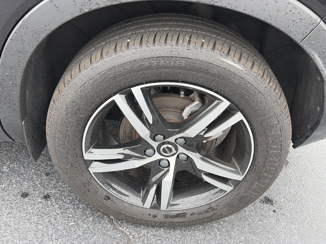 Used 2025 Volvo XC40 B5 Core AWD/4WD image 28