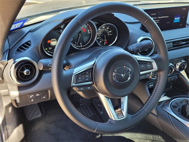 Used 2024 MAZDA MX-5 Miata RF Grand Touring w/ Weather Package image 17