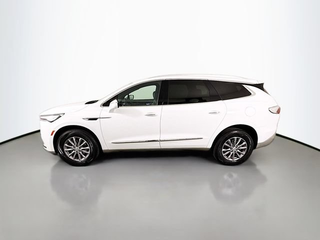 Used 2023 Buick Enclave Essence FWD image 4
