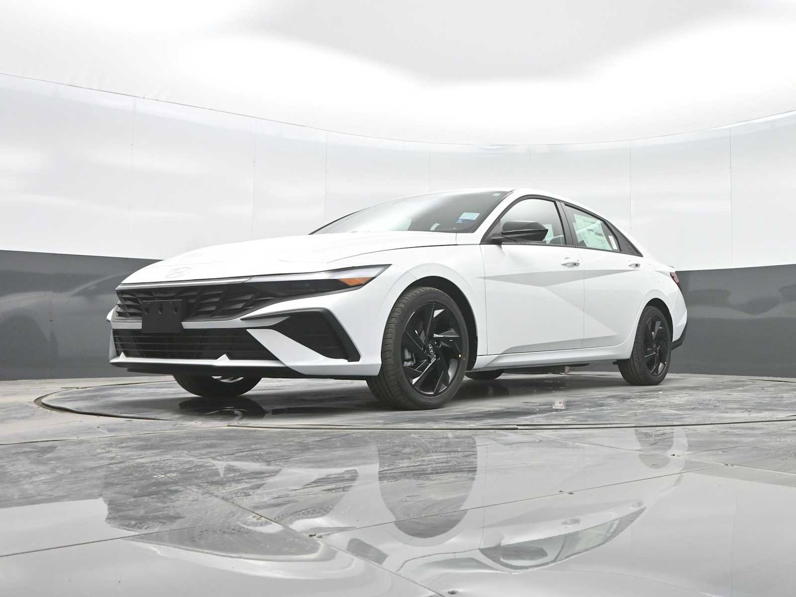 New 2026 Hyundai Elantra Sport w/ Cargo Package image 33