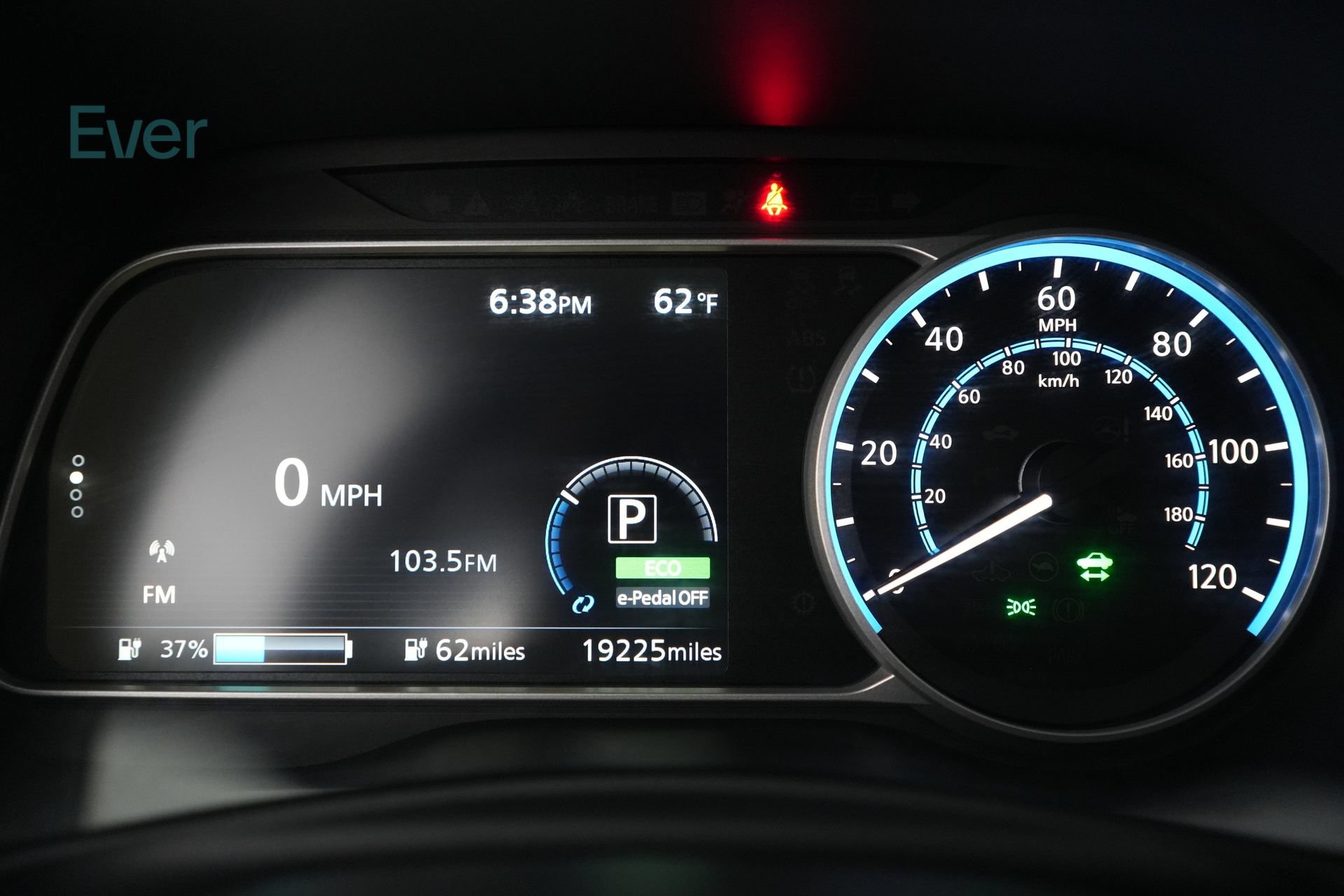 Used 2025 Nissan Leaf S FWD image 7