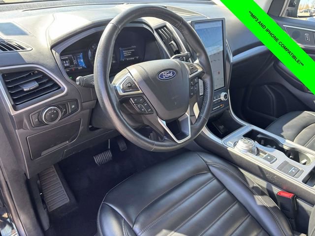 Used 2024 Ford Edge SEL image 6